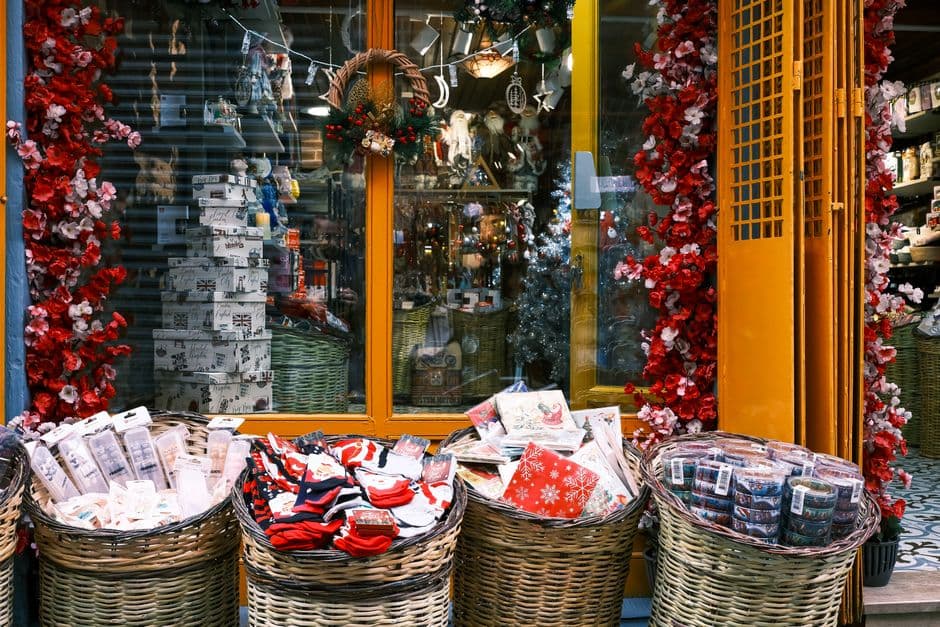 Kim Bettasso Offers Insight Into Seasonal Impact on Consumerism