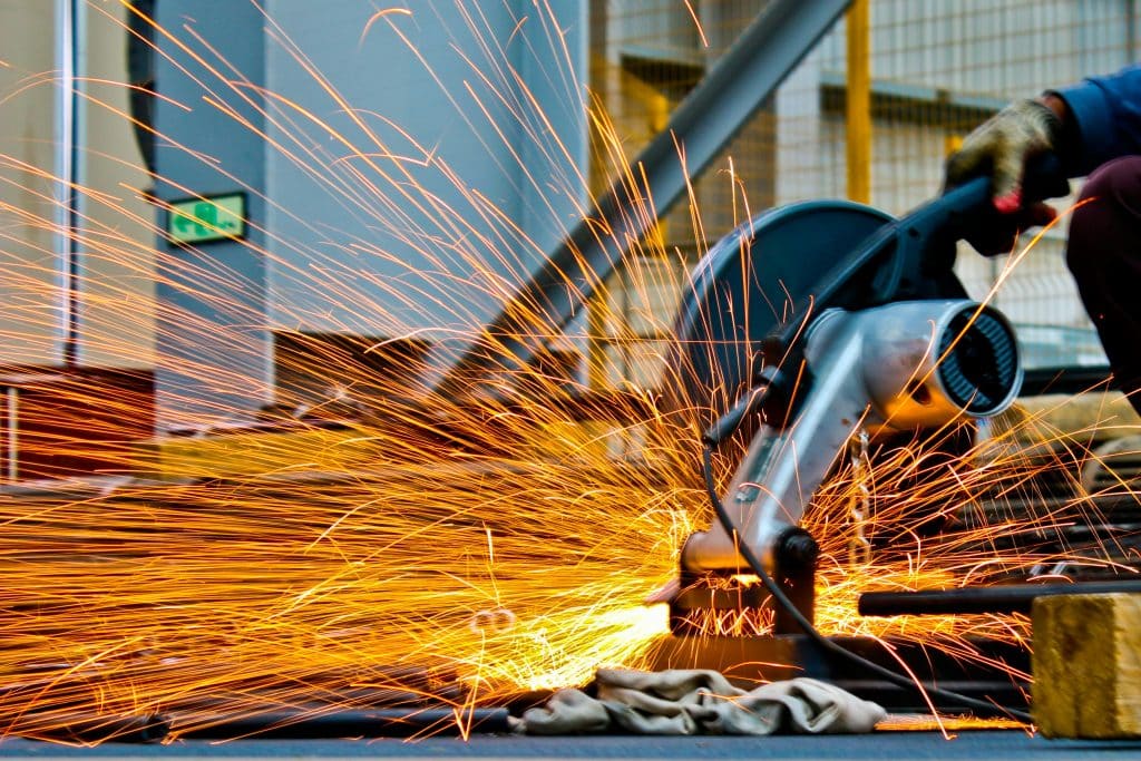 welding cairns